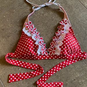 Betsey Johnson red pinwheel top Size L